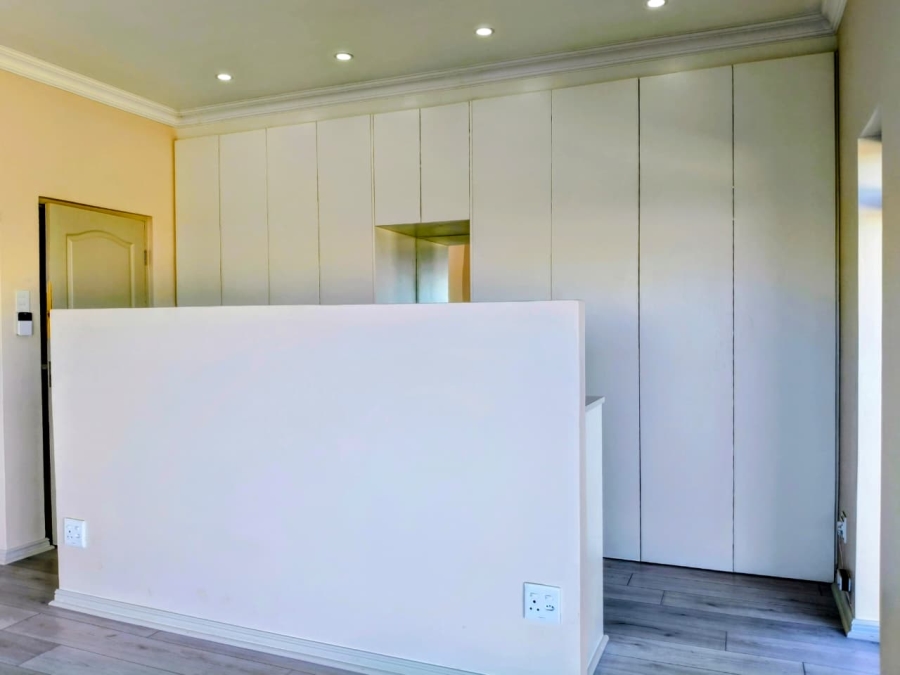 4 Bedroom Property for Sale in Fountains Estate Eastern Cape